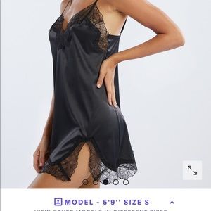 Savage x fenty Lace slip